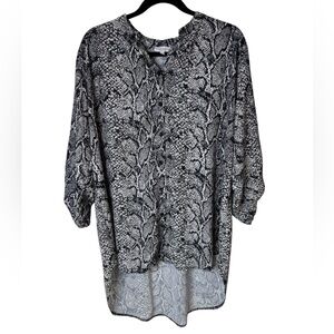 Women’s Snakeskin Print High Low Blouse